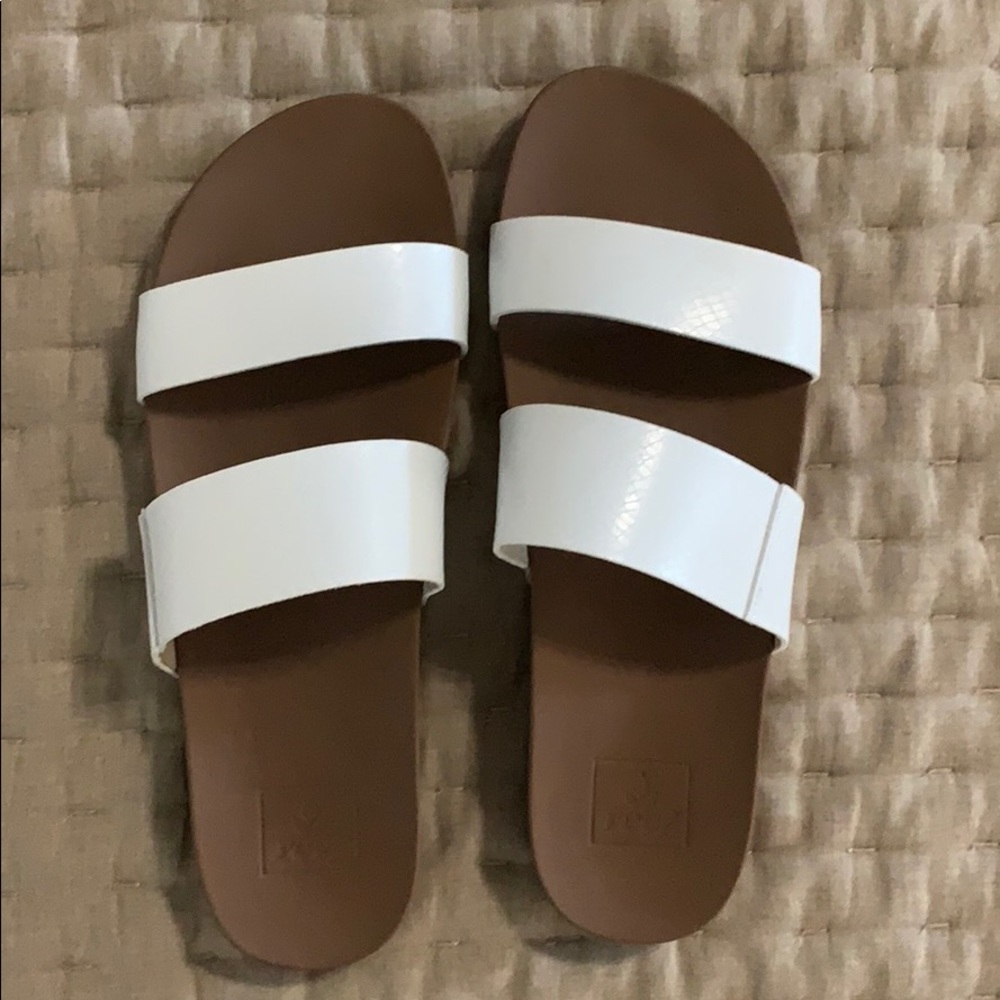 Reef women’s cushion bounce vista sandal